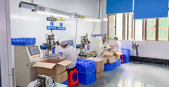 Aplikatör için gelişmiş üretim ekipmanı